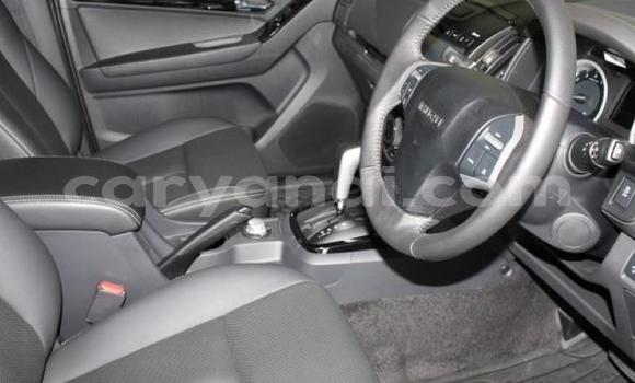 Acheter Occasion Voiture Isuzu D–MAX Blanc à Chingola, Zambie Acheter Occasion Voiture Isuzu D–MAX Blanc à Chingola, Zambie