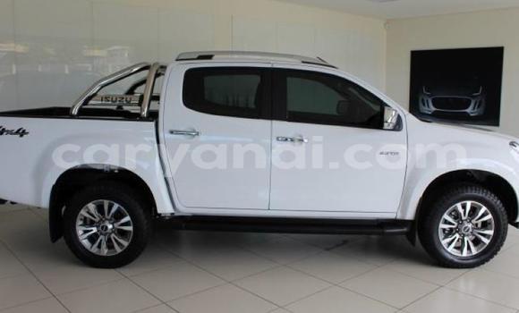 Acheter Occasion Voiture Isuzu D–MAX Blanc à Chingola, Zambie Acheter Occasion Voiture Isuzu D–MAX Blanc à Chingola, Zambie