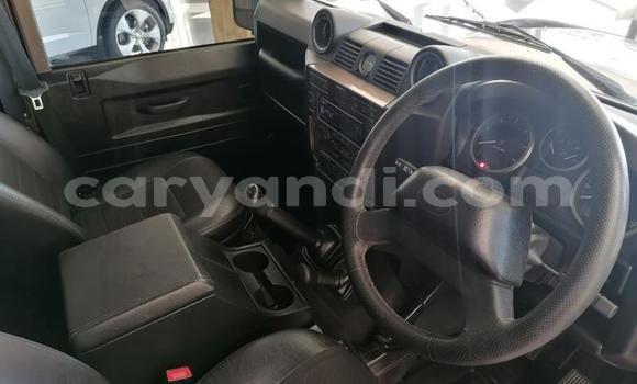 Acheter Occasion Voiture Land Rover Defender Marron à Lusaka, Zambie Acheter Occasion Voiture Land Rover Defender Marron à Lusaka, Zambie