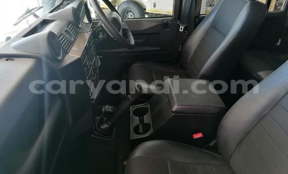 Acheter Occasion Voiture Land Rover Defender Marron à Lusaka, Zambie Acheter Occasion Voiture Land Rover Defender Marron à Lusaka, Zambie