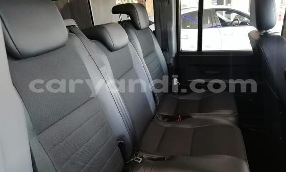Acheter Occasion Voiture Land Rover Defender Marron à Lusaka, Zambie Acheter Occasion Voiture Land Rover Defender Marron à Lusaka, Zambie