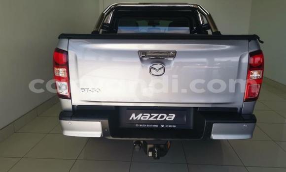 Acheter Occasion Voiture Mazda BT-50 Gris à Ndola, Zambie Acheter Occasion Voiture Mazda BT-50 Gris à Ndola, Zambie
