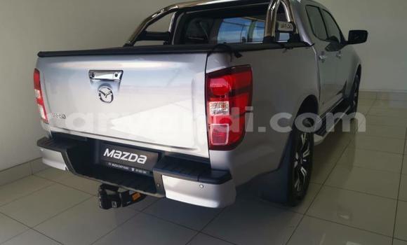 Acheter Occasion Voiture Mazda BT-50 Gris à Ndola, Zambie Acheter Occasion Voiture Mazda BT-50 Gris à Ndola, Zambie