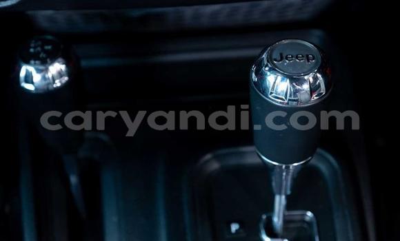 Acheter Occasion Voiture Jeep Wrangler Rouge à Lusaka, Zambie Acheter Occasion Voiture Jeep Wrangler Rouge à Lusaka, Zambie