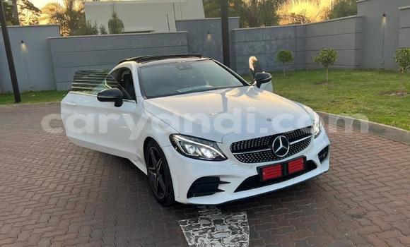 Acheter Occasion Voiture Mercedes‒Benz C–Class Blanc à Ndola, Zambie