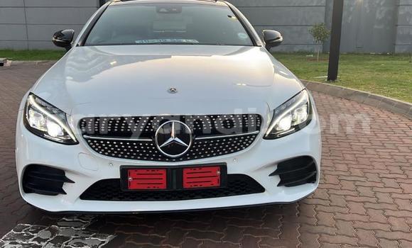 Buy Used Mercedes‒Benz C–Class White Car in Ndola in Zambia Buy Used Mercedes‒Benz C–Class White Car in Ndola in Zambia