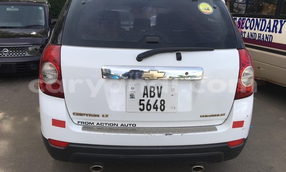 Nunua Ilio tumika Chevrolet Captiva Nyeupe Gari ndani ya Lusaka nchini Zambia Nunua Ilio tumika Chevrolet Captiva Nyeupe Gari ndani ya Lusaka nchini Zambia
