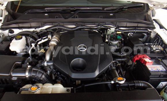 Buy Used Mercedes‒Benz X-klasse Concept White Car in Ndola in Zambia Buy Used Mercedes‒Benz X-klasse Concept White Car in Ndola in Zambia