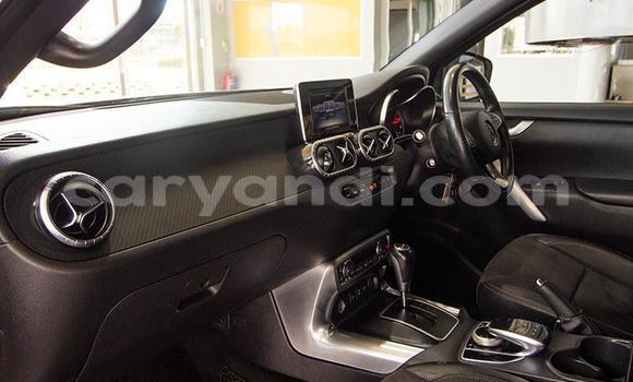 Buy Used Mercedes‒Benz X-klasse Concept White Car in Ndola in Zambia Buy Used Mercedes‒Benz X-klasse Concept White Car in Ndola in Zambia