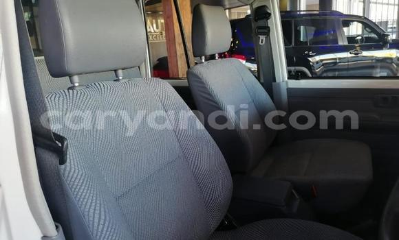 Buy Used Toyota Land Cruiser White Car in Ndola in Zambia Buy Used Toyota Land Cruiser White Car in Ndola in Zambia