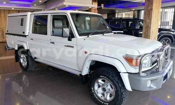 Buy Used Toyota Land Cruiser White Car in Ndola in Zambia Buy Used Toyota Land Cruiser White Car in Ndola in Zambia