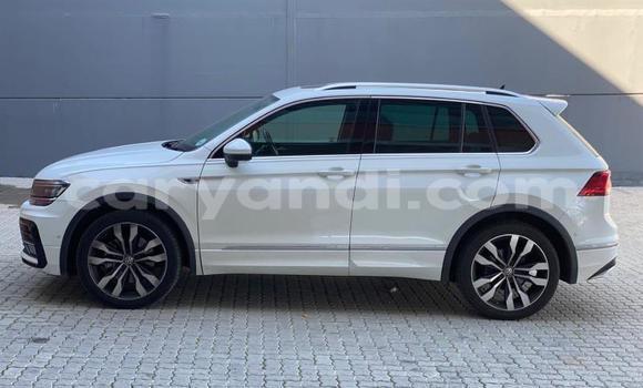 Acheter Occasion Voiture Volkswagen Tiguan Blanc à Kitwe, Zambie Acheter Occasion Voiture Volkswagen Tiguan Blanc à Kitwe, Zambie