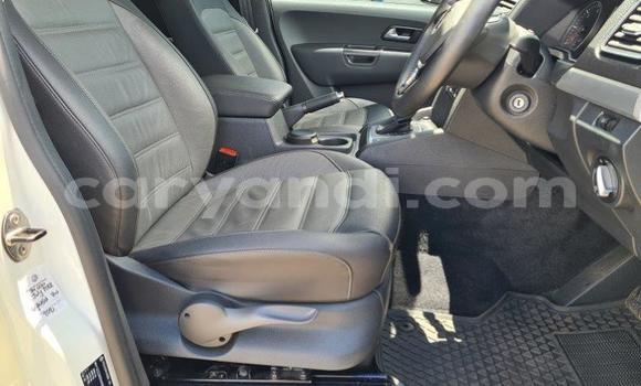 Buy Used Volkswagen Amarok White Car in Zambezi in North-Western Buy Used Volkswagen Amarok White Car in Zambezi in North-Western