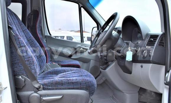 Tenga Tsaru Mercedes‒Benz Viano Chena Mota in Lusaka in Zambia Tenga Tsaru Mercedes‒Benz Viano Chena Mota in Lusaka in Zambia