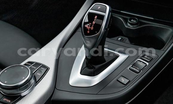 Acheter Occasion Voiture BMW 1M Bleu à Livingstone, Zambie Acheter Occasion Voiture BMW 1M Bleu à Livingstone, Zambie