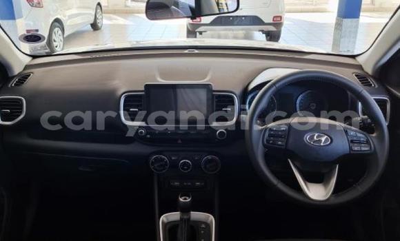 Buy Used Hyundai Santa Fe White Car in Lusaka in Zambia Buy Used Hyundai Santa Fe White Car in Lusaka in Zambia