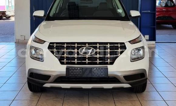 Buy Used Hyundai Santa Fe White Car in Lusaka in Zambia Buy Used Hyundai Santa Fe White Car in Lusaka in Zambia