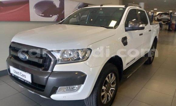 Nunua Ilio tumika Ford Ranger Nyeupe Gari ndani ya Kitwe nchini Zambia