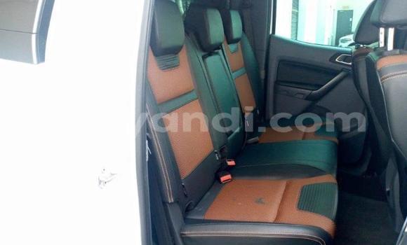 Nunua Ilio tumika Ford Ranger Nyeupe Gari ndani ya Kitwe nchini Zambia Nunua Ilio tumika Ford Ranger Nyeupe Gari ndani ya Kitwe nchini Zambia