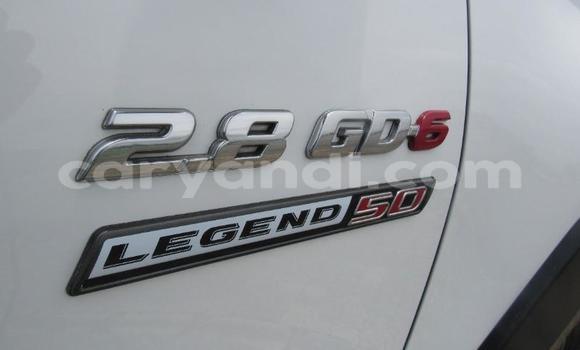 Acheter Occasion Voiture Toyota Hilux Blanc à Kitwe, Zambie Acheter Occasion Voiture Toyota Hilux Blanc à Kitwe, Zambie