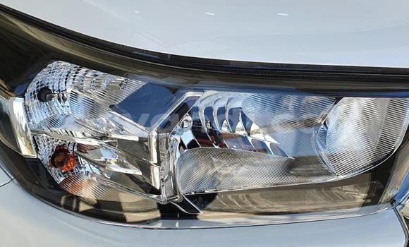 Buy Used Toyota Hilux White Car in Lusaka in Zambia Buy Used Toyota Hilux White Car in Lusaka in Zambia