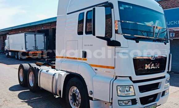 Tenga Tsaru Man TGX Chena Rori in Kalulushi in Copperbelt Tenga Tsaru Man TGX Chena Rori in Kalulushi in Copperbelt