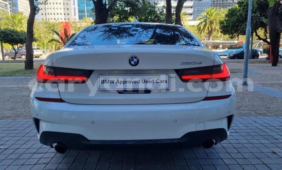 Acheter Occasion Voiture BMW 3–Series Blanc à Lusaka, Zambie Acheter Occasion Voiture BMW 3–Series Blanc à Lusaka, Zambie