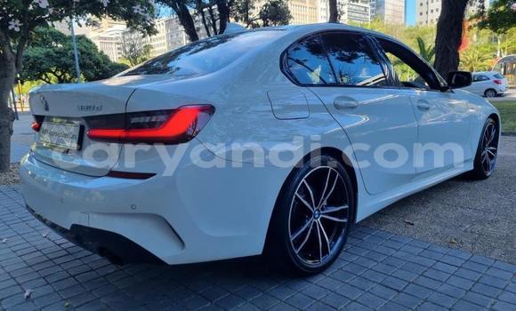 Acheter Occasion Voiture BMW 3–Series Blanc à Lusaka, Zambie Acheter Occasion Voiture BMW 3–Series Blanc à Lusaka, Zambie