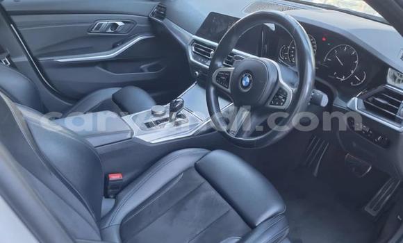 Acheter Occasion Voiture BMW 3–Series Blanc à Lusaka, Zambie Acheter Occasion Voiture BMW 3–Series Blanc à Lusaka, Zambie