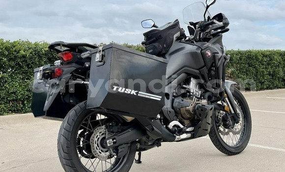 Acheter Occasion Moto Honda CRF Noir à Lusaka, Zambie
