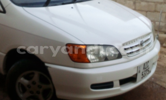 Buy Used Toyota Ipsum White Car in Lusaka in Zambia Buy Used Toyota Ipsum White Car in Lusaka in Zambia