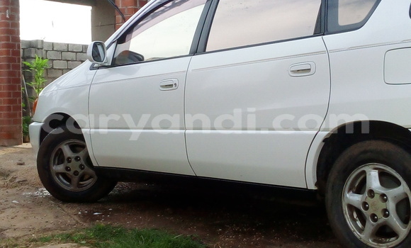 Buy Used Toyota Ipsum White Car in Lusaka in Zambia Buy Used Toyota Ipsum White Car in Lusaka in Zambia