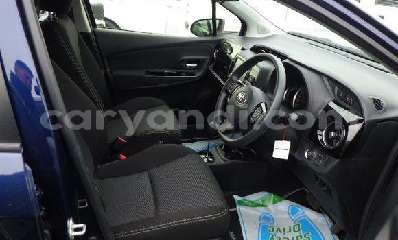 Buy Import Toyota Vitz Blue Car in Chambishi in Copperbelt Buy Import Toyota Vitz Blue Car in Chambishi in Copperbelt