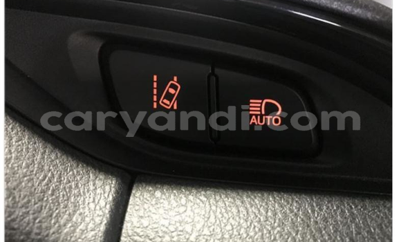 Buy Import Toyota Vitz White Car in Chilanga in Lusaka Buy Import Toyota Vitz White Car in Chilanga in Lusaka