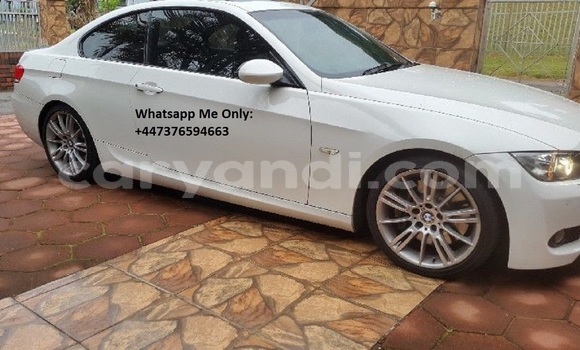 Acheter Occasion Voiture BMW 3–Series Blanc à Lusaka, Zambie Acheter Occasion Voiture BMW 3–Series Blanc à Lusaka, Zambie