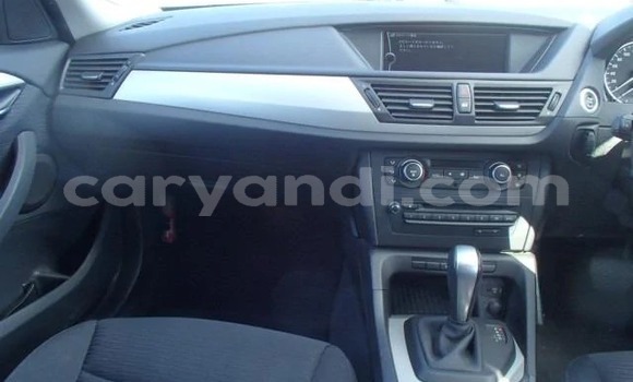 Acheter Import Voiture BMW X1 Noir à Lusaka, Zambie Acheter Import Voiture BMW X1 Noir à Lusaka, Zambie