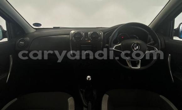 Tenga Tsaru Renault Sandero Bhuruu Mota in Chingola in Zambia Tenga Tsaru Renault Sandero Bhuruu Mota in Chingola in Zambia