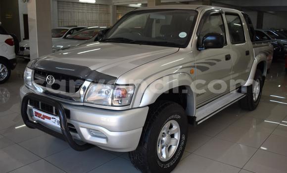 Acheter Occasion Voiture Toyota Hilux Gris à Livingstone, Zambie Acheter Occasion Voiture Toyota Hilux Gris à Livingstone, Zambie