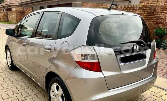 Acheter Occasion Voiture Honda Jazz Gris à Kitwe, Zambie Acheter Occasion Voiture Honda Jazz Gris à Kitwe, Zambie