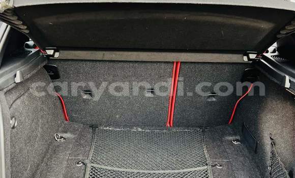 Acheter Occasion Voiture BMW 1M Gris à Lusaka, Zambie Acheter Occasion Voiture BMW 1M Gris à Lusaka, Zambie