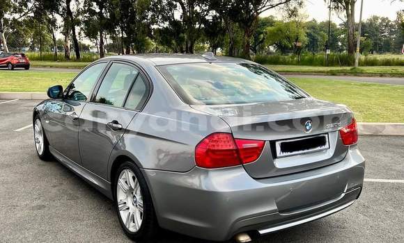 Acheter Occasion Voiture BMW 3–Series Gris à Lusaka, Zambie Acheter Occasion Voiture BMW 3–Series Gris à Lusaka, Zambie