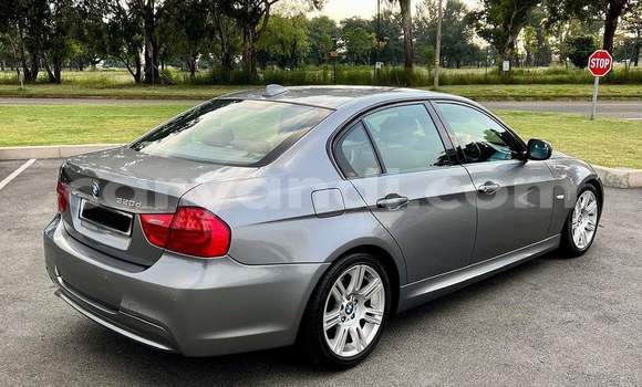 Acheter Occasion Voiture BMW 3–Series Gris à Lusaka, Zambie Acheter Occasion Voiture BMW 3–Series Gris à Lusaka, Zambie