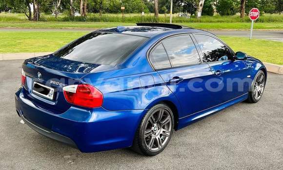 Tenga Tsaru BMW 3–Series Bhuruu Mota in Kitwe in Zambia Tenga Tsaru BMW 3–Series Bhuruu Mota in Kitwe in Zambia