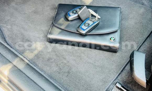 Acheter Occasion Voiture BMW 1M Blanc à Kitwe, Zambie Acheter Occasion Voiture BMW 1M Blanc à Kitwe, Zambie