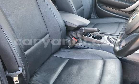 Acheter Occasion Voiture BMW 1-Series Gris à Chingola, Zambie Acheter Occasion Voiture BMW 1-Series Gris à Chingola, Zambie