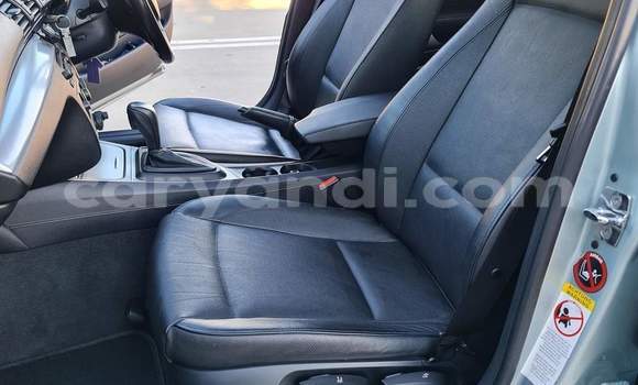 Acheter Occasion Voiture BMW 1-Series Gris à Chingola, Zambie Acheter Occasion Voiture BMW 1-Series Gris à Chingola, Zambie