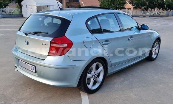 Acheter Occasion Voiture BMW 1-Series Gris à Chingola, Zambie Acheter Occasion Voiture BMW 1-Series Gris à Chingola, Zambie