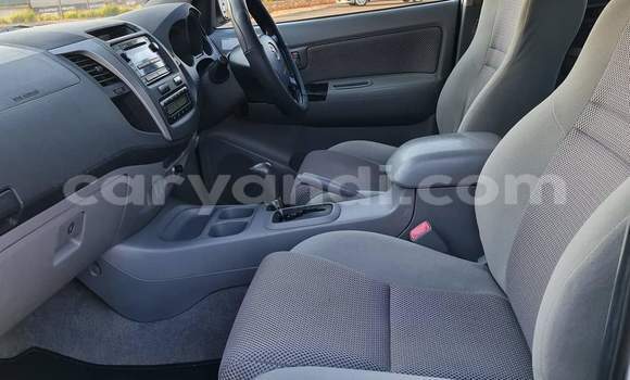 Acheter Occasion Voiture Toyota Hilux Blanc à Chingola, Zambie Acheter Occasion Voiture Toyota Hilux Blanc à Chingola, Zambie