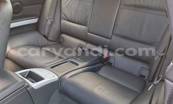 Acheter Occasion Voiture BMW 3–Series Blanc à Lusaka, Zambie Acheter Occasion Voiture BMW 3–Series Blanc à Lusaka, Zambie