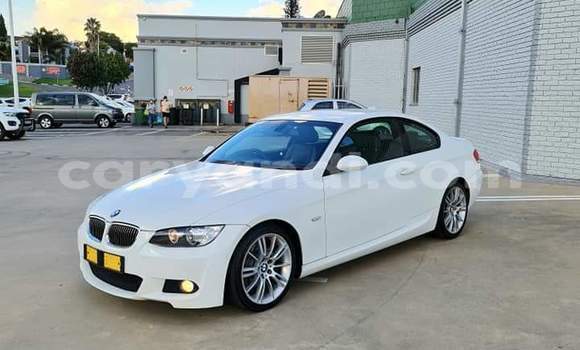 Acheter Occasion Voiture BMW 3–Series Blanc à Lusaka, Zambie Acheter Occasion Voiture BMW 3–Series Blanc à Lusaka, Zambie